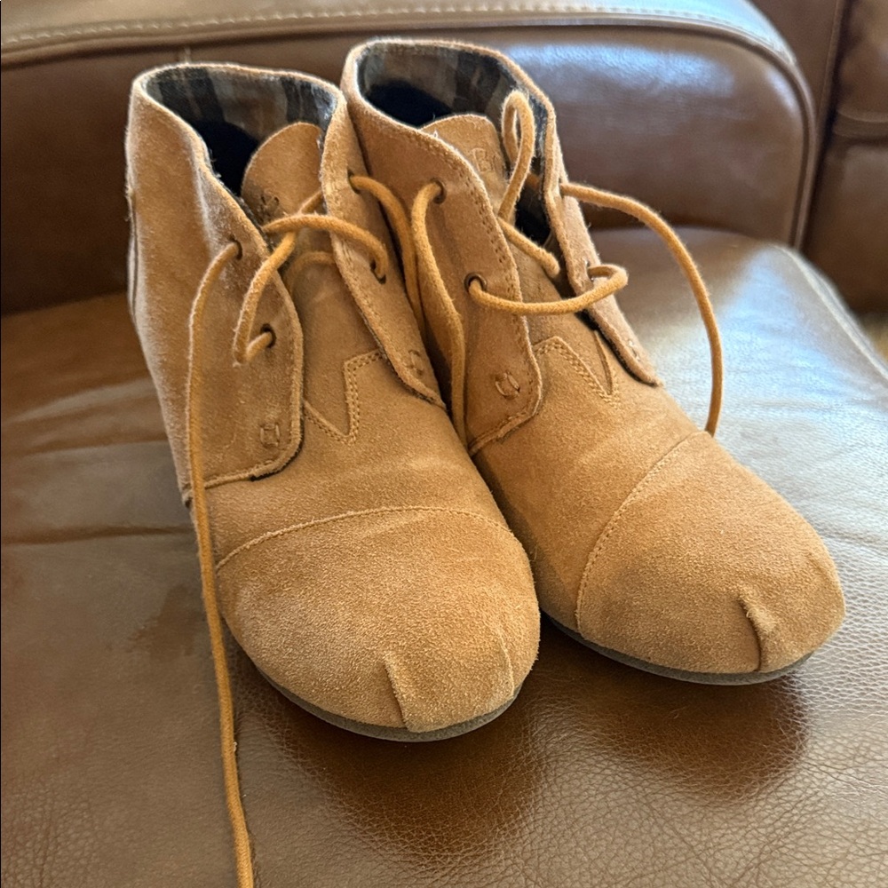 BOBS from Skechers Tan Ankle Boots size 10